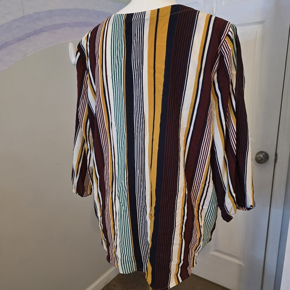 Apt 9 | Large | Striped Wrap Shirt - Picture 5 of 10